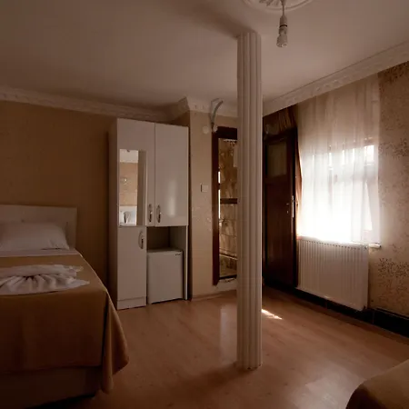 Budget Otel 3*